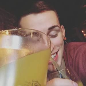 Meet your Posher, Ryan